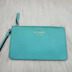 Kate Spade Wristlet (never Used)