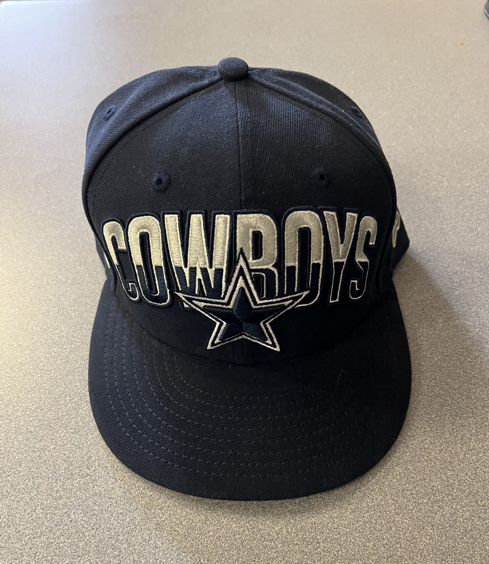 Dallas Cowboys Fitted Hat