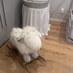 RH WOOLY PLUSH ANIMAL ROCKER - LAMB