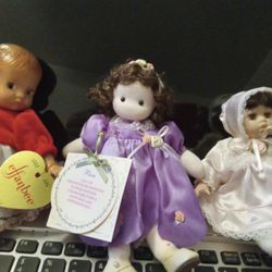 Old Doll Pick Up In Clovis Sunnyside  Herdon 