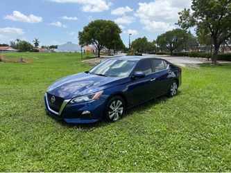 2019 nissan altima