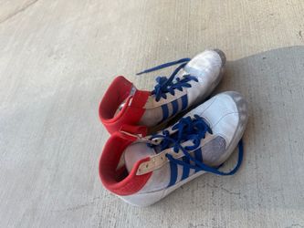Size 5 adidas wrestling shoes (used)