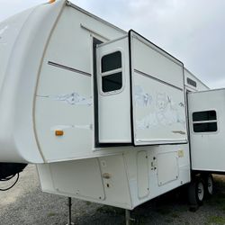 2006 immaculate condition throughout one owner