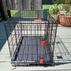 Kong Dog Crate 29 1/2 X 18 1/2 X 21 1/2