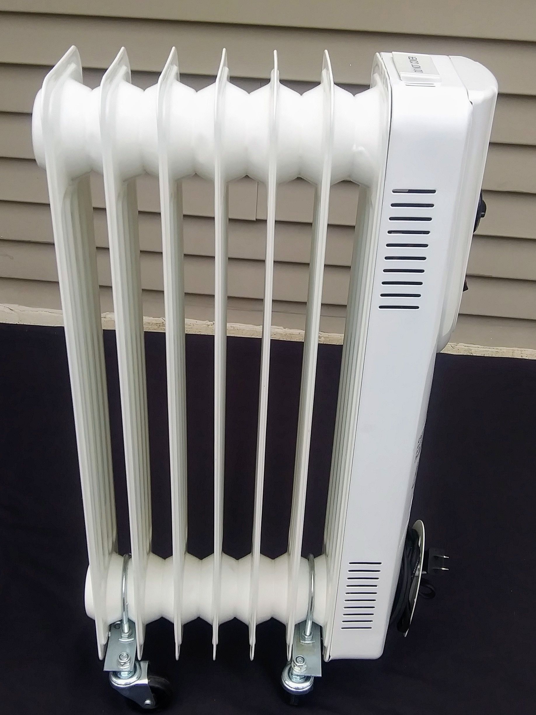 Magnavox Heater At Ollies - jaf9agp