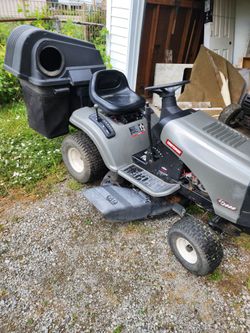 Riding lawn mower