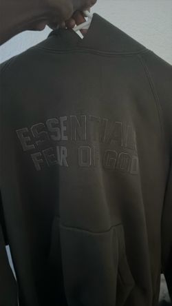Essential hoodie