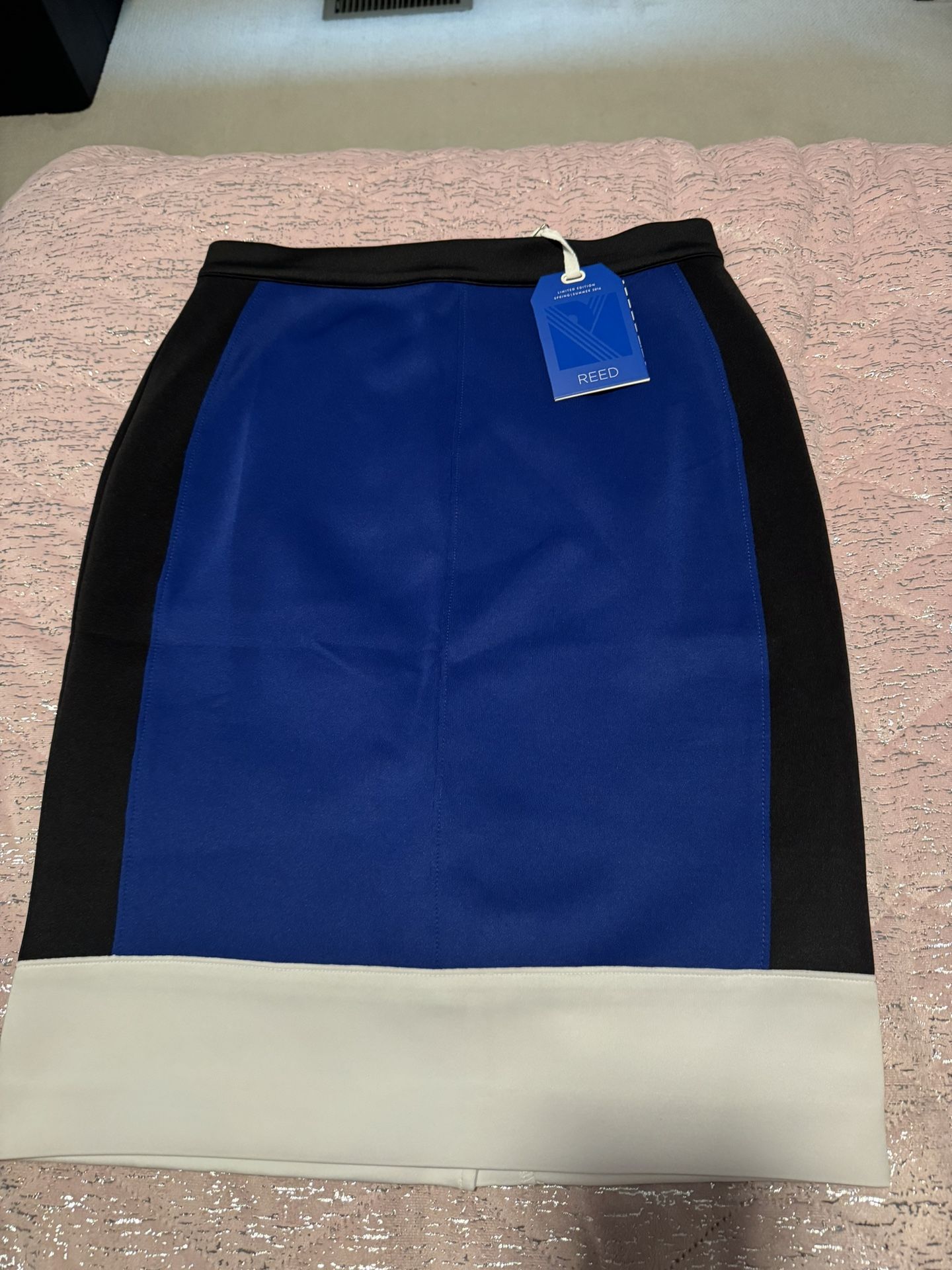 Nwt Womens Size Small Seamer Pencil Skirt White Black Blue