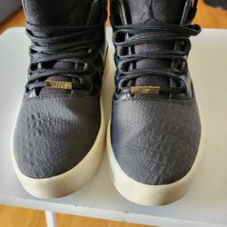 Jordan Size 6 