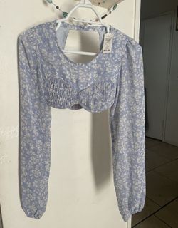 New Size Medium But Fits Small