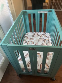 Baby crib