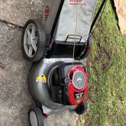 Craftsman 6.5 HORSEPOWER  push Lawn Mower