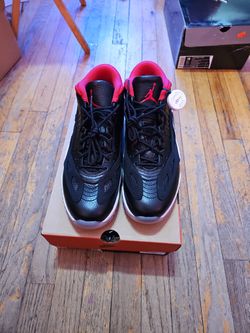 Jordan Retro 11 Low IE