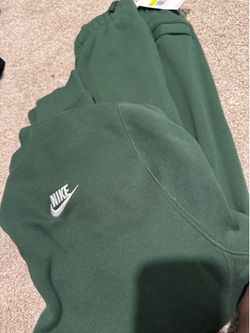 Nike sweatsuit