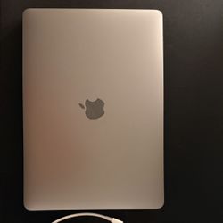 2019 13” MacBook Pro. - 1.4GHz I5 - Perfect Condition - Original Charger 
