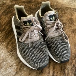 Adidas Shoes Size 7 Unisex