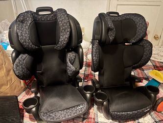 Toddlers 1-black car seat