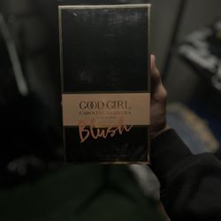 carolina herrera perfume 