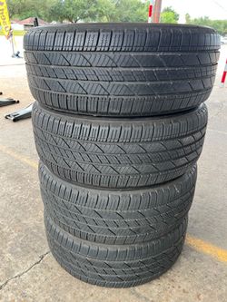 275/50/22”  BRIDGESTONE, Like New