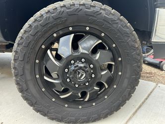 Fuel Off-road Cleaver Dually Wheels And Tires