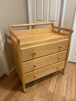 Dresser - 3 Drawers