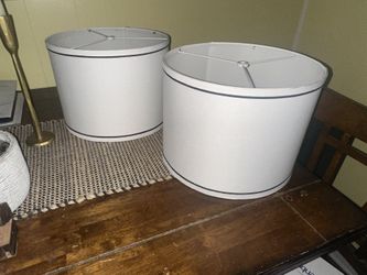 2 Brand new lampshades 
