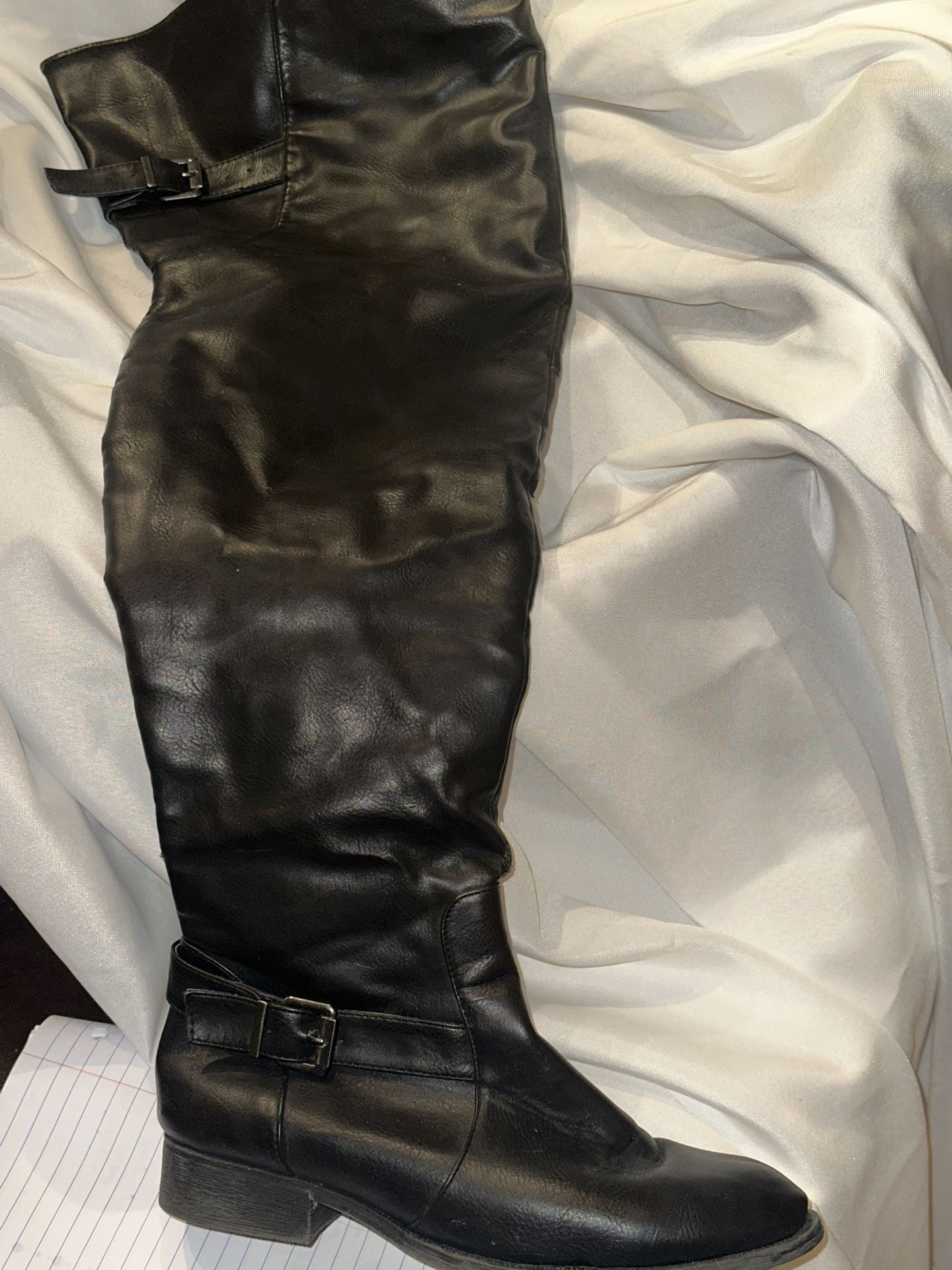 Thigh High Boot Small Heel Round Toe Size 8