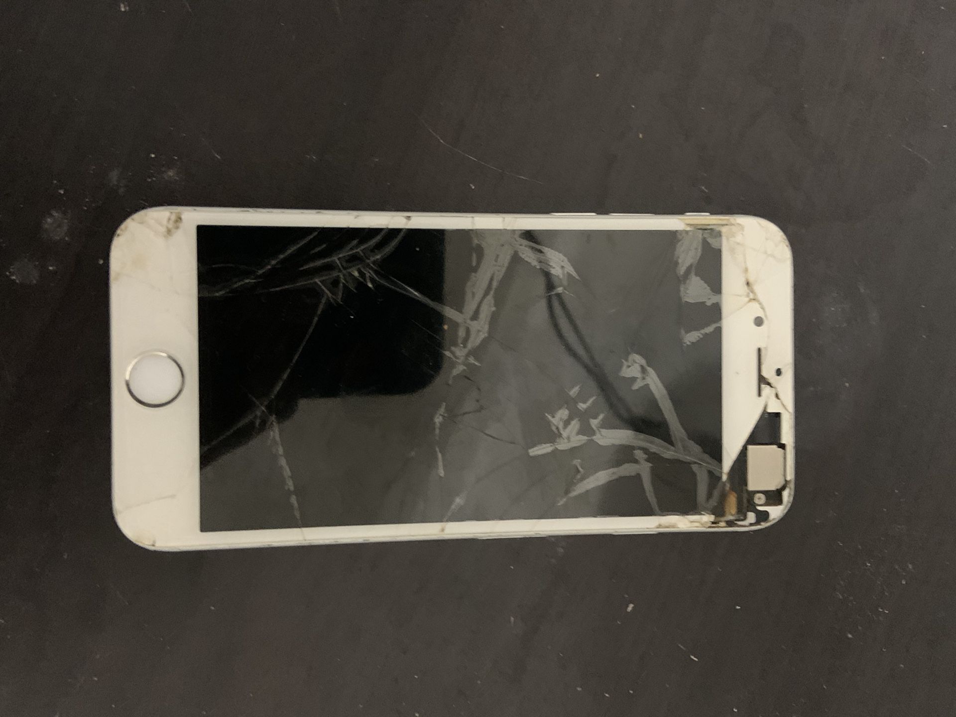 iPhone 6 need new screen best offer