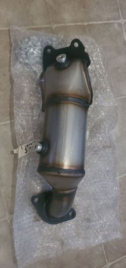 2011-2015 Chrysler town and country exhaust .Bank 1