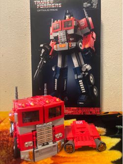 Optimus Prime Lego built