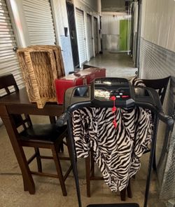 Dinning Table