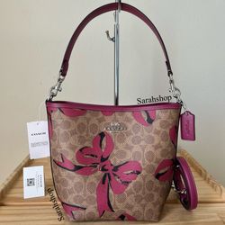 Coach  Purse