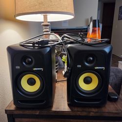 Pair of ROCKIT 5 Monitors