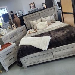 Queen Bedroom Set