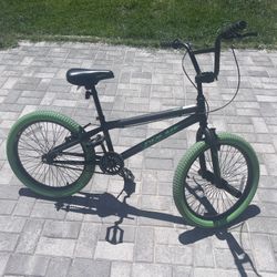 Kent Boys Dread Bike