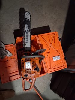 Husqavana four sixty rancher Chain Saw