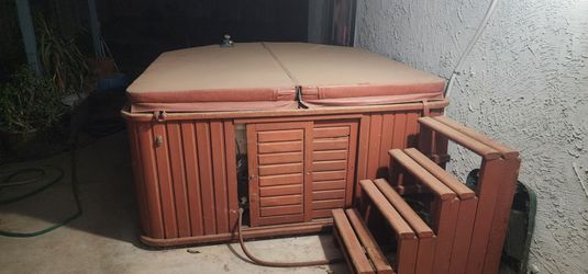 Cal Spa Hot tub cover