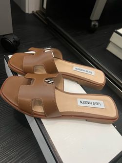 STEVE MADDEN sandals