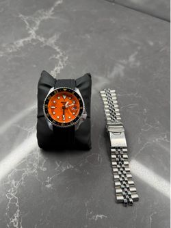 Seiko 5 GMT