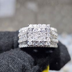 Ladies Diamond Ring 10k Wg
