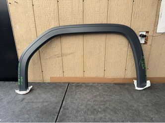 2019 2020 2021 2022 2023 2024 2025 GMC SIERRA 1500 LEFT REAR SIDE FLARE FENDER OEM USED