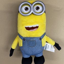 Despicable Me Minions Kevin Plush 11" Yellow Stuffed Animal Toy Illumination
