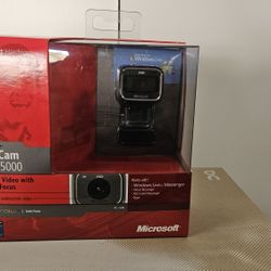 Microsoft life cam HD 5000. NEW WEB CAMERA