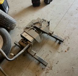 5TH Wheel Trailer Hitch