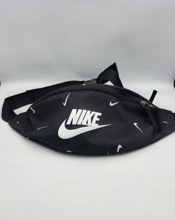 Nike Waist Pack Fanny Pack One Size Black White Hip Bag Adjustable Swoosh