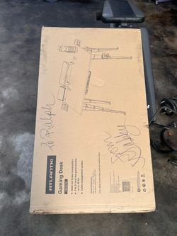 Gaming desk