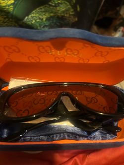 Gucci Sunglasses with Case