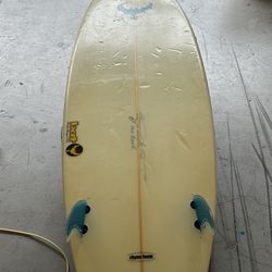 Surfboard 