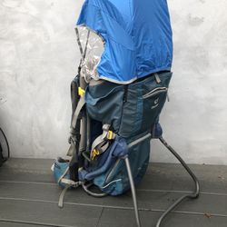Kids Hiking Backpack with Rain Cover and Sunroof