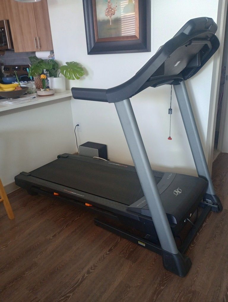 Treadmill